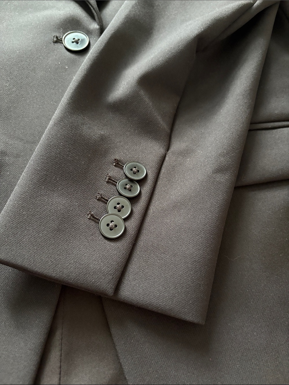 Oversized Single-Button Blazer - Picture 5 of 6